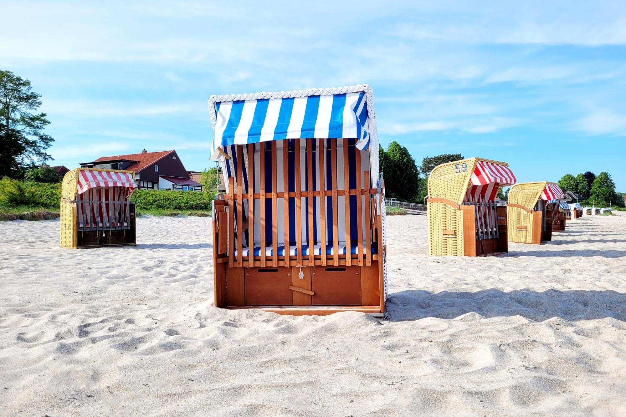 Hochwertige Ferienwohnung Mit Sonnenterrasse & Gartenblick, Nur Wenige Gehminuten Zum Strand Scharbeutz Zewnętrze zdjęcie